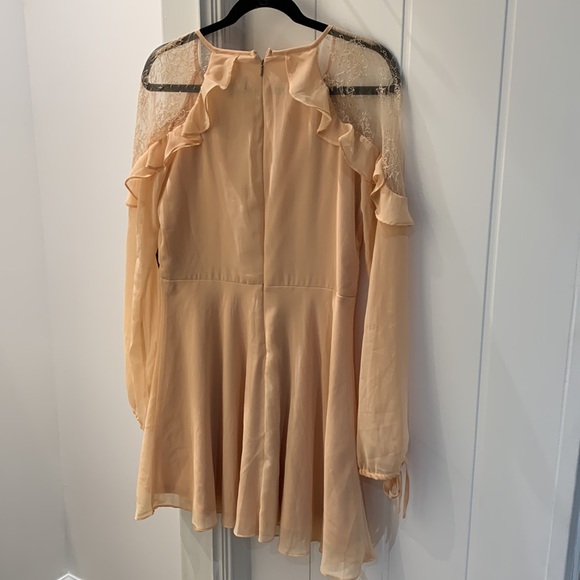 Lulus peach summer dress NWT - Picture 4 of 6